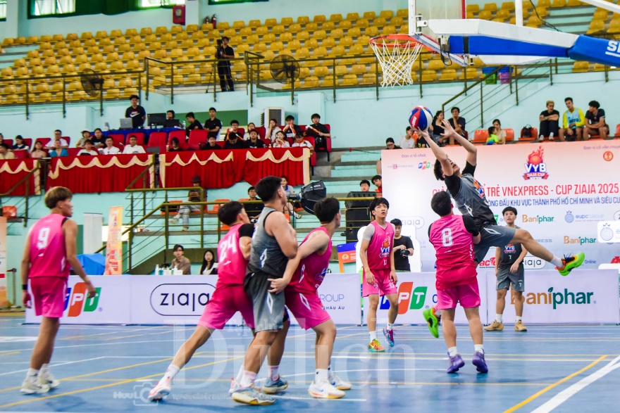 Thắng nghẹt thở đại diện Hà Nội, bóng rổ TP.HCM thâu tóm trọn vẹn Siêu Cup hai miền - 3