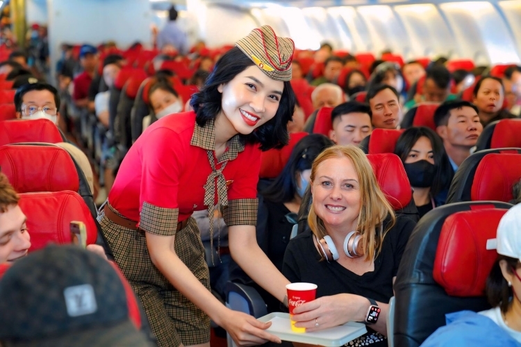Bay Châu Âu khám phá Cộng hòa Séc cùng Vietjet chỉ với 5.940.000 VNĐ - 2