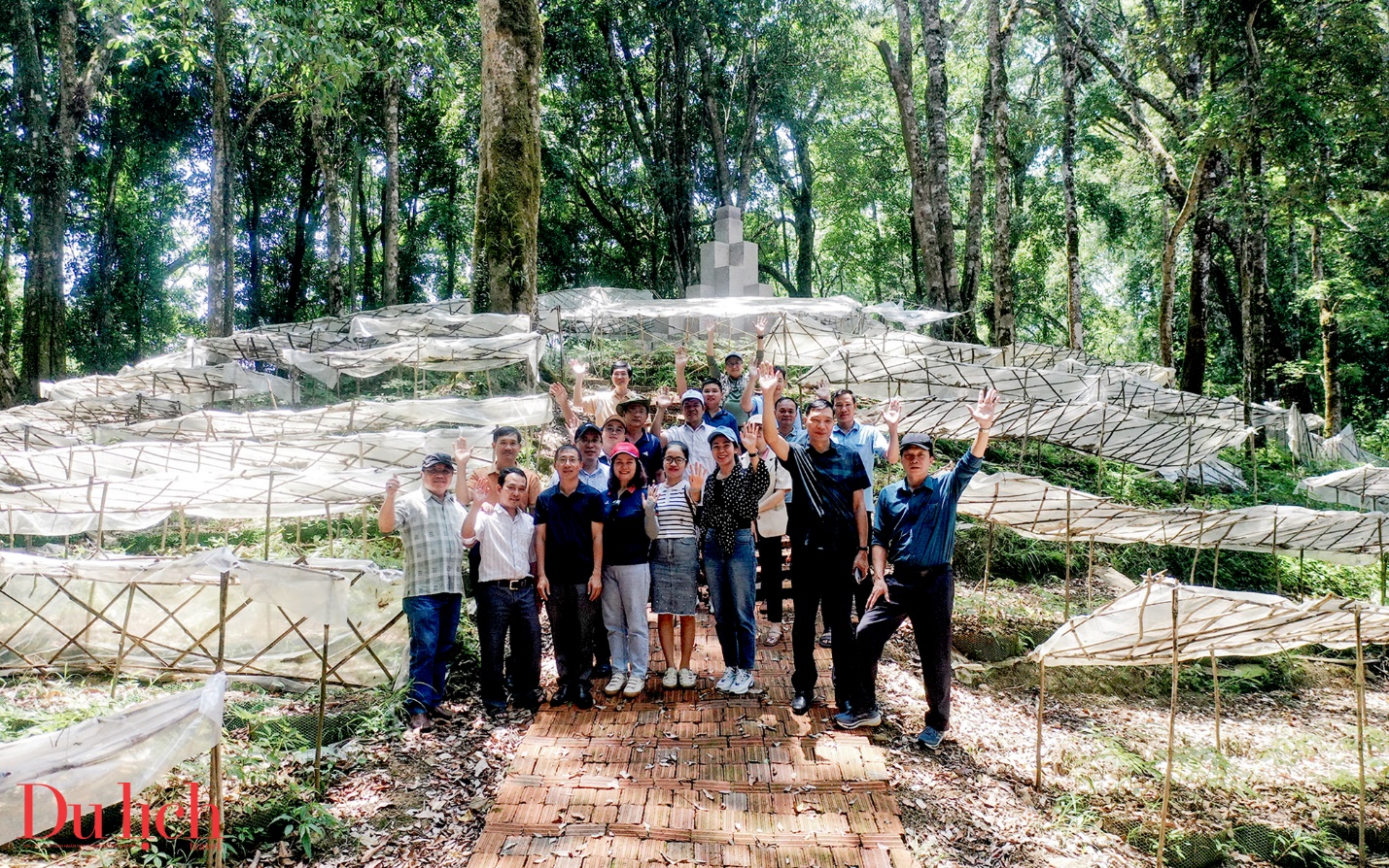 di tich cach mang dac biet giua ‘thu phu sam ngoc linh” mang ri - 10