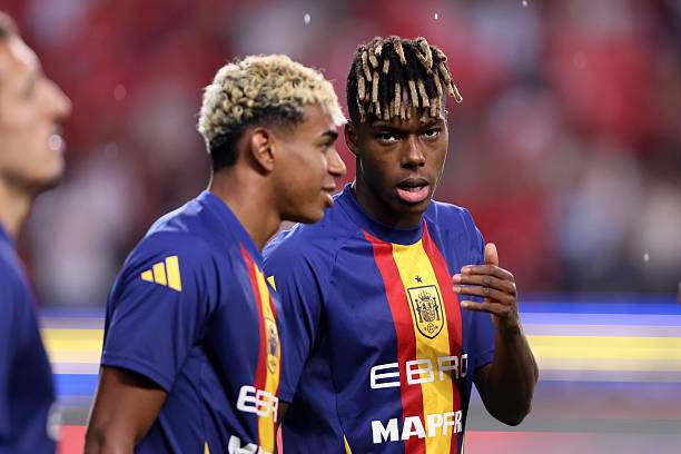Lộ danh sách tuyển Tây Ban Nha dự World Cup: Yamal và Nico Williams kịp bình phục - 2