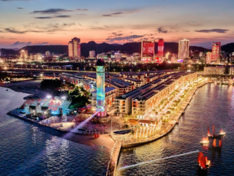 Sun Bavaria Ha Long: Nhà hàng duy nhất tại Quảng Ninh sở hữu show diễn ánh sáng 3D Mapping và pháo hoa nghệ thuật hàng đêm