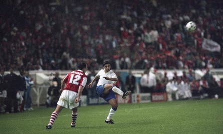 PSG mạnh hơn, Arsenal phải dùng "khổ nhục kế" để thắng chung kết cúp C1 - 2