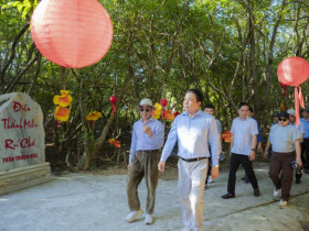  - Huế phát triển du lịch sinh thái đầm phá
