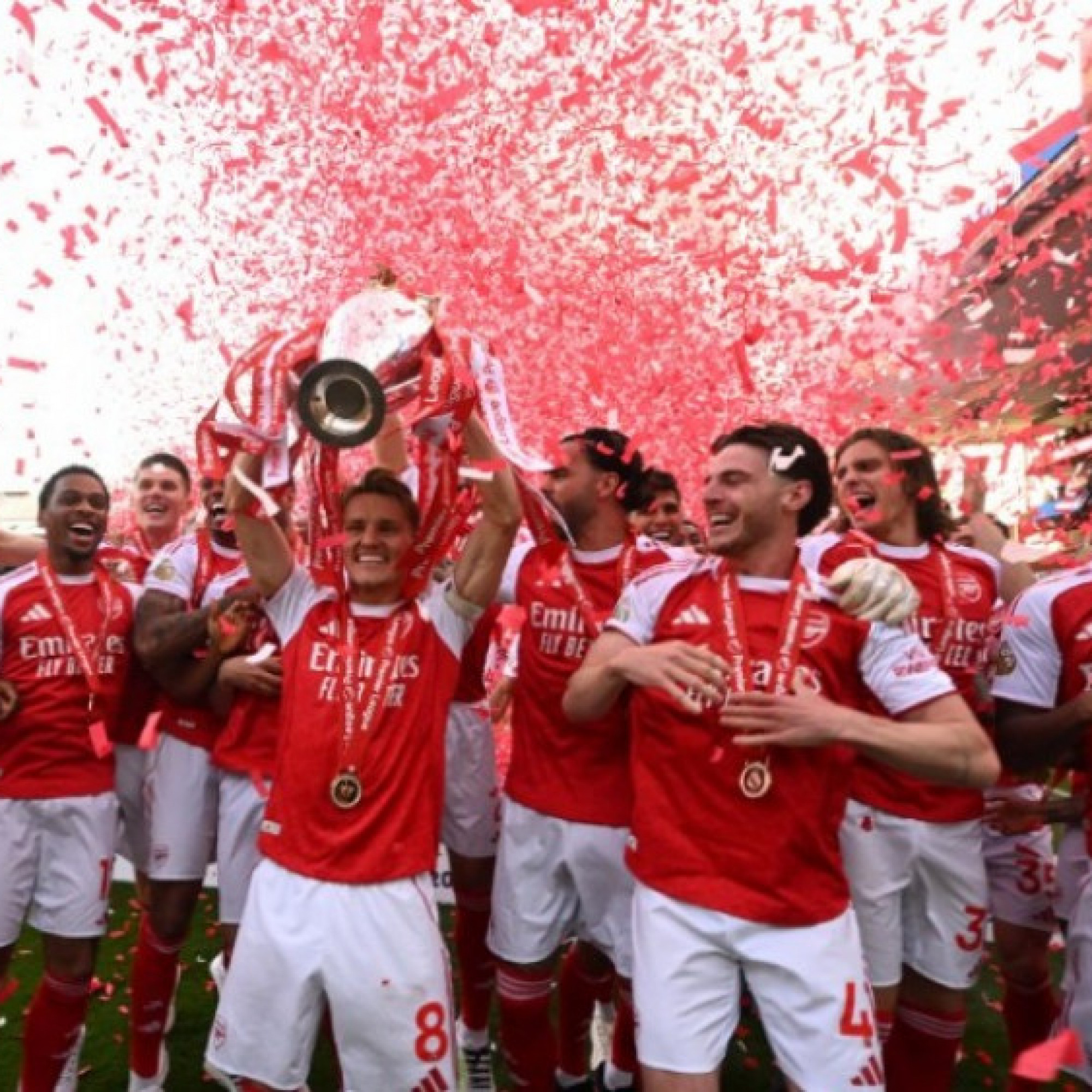  - Arsenal chờ đón 1 triệu fan ở lễ rước cúp, Arteta tự tin hạ PSG chung kết C1