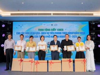 Vinh danh 29 tập thể tiêu biểu trong hành trình lan tỏa du lịch giảm nhựa ở Huế