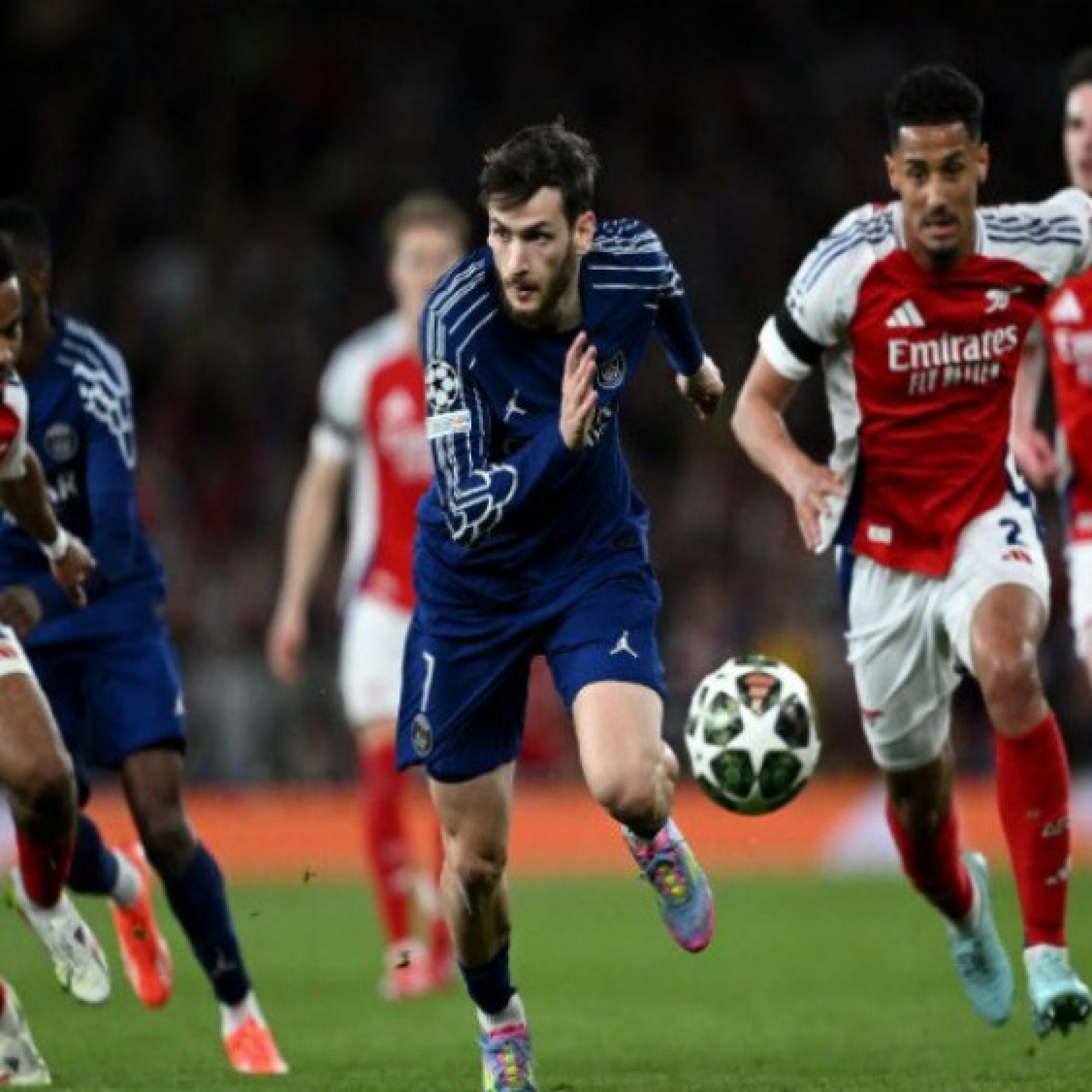  - Trực tiếp chung kết Cúp C1: PSG đón tin vui, sao Kvaratskhelia lớn tiếng đe dọa