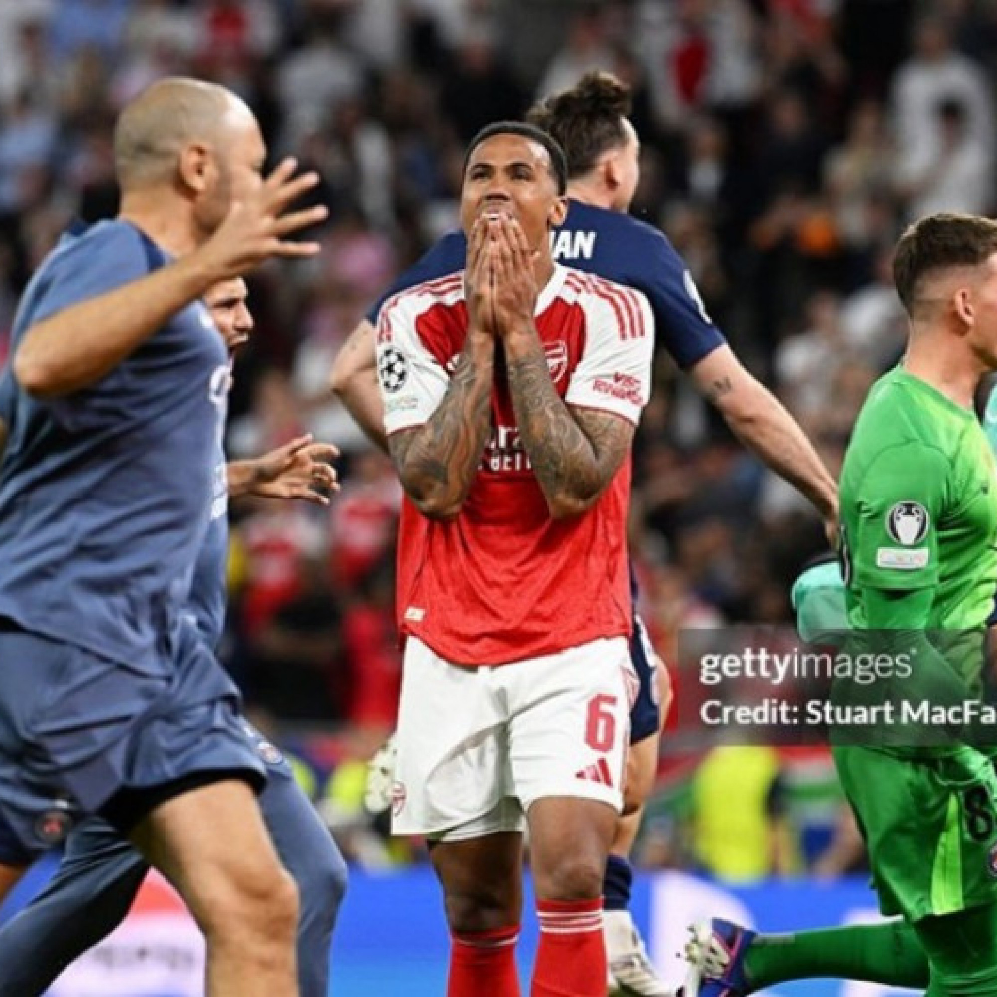  - Bình luận trận Arsenal PSG
