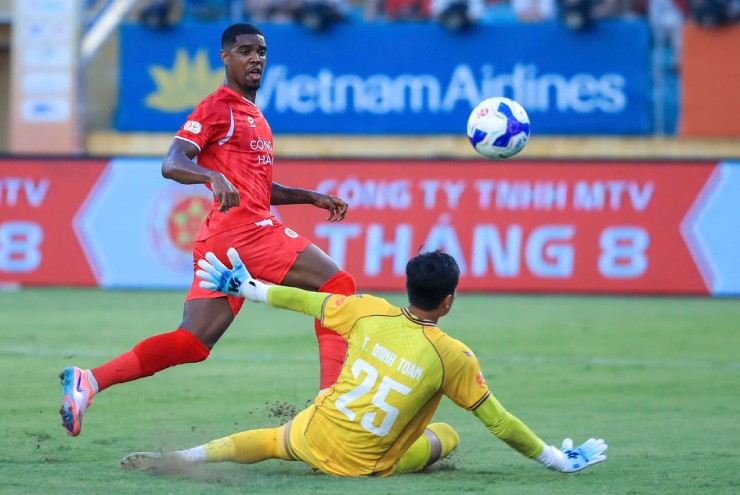 Video bóng đá Công an Hà Nội – Becamex TP HCM: Tân vương thị uy sức mạnh (V-League) - 1