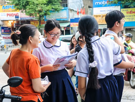  - Tự tin vượt ‘cửa ải’ đầu tiên, gần 152.000 thí sinh TP.HCM bước vào môn Ngữ văn