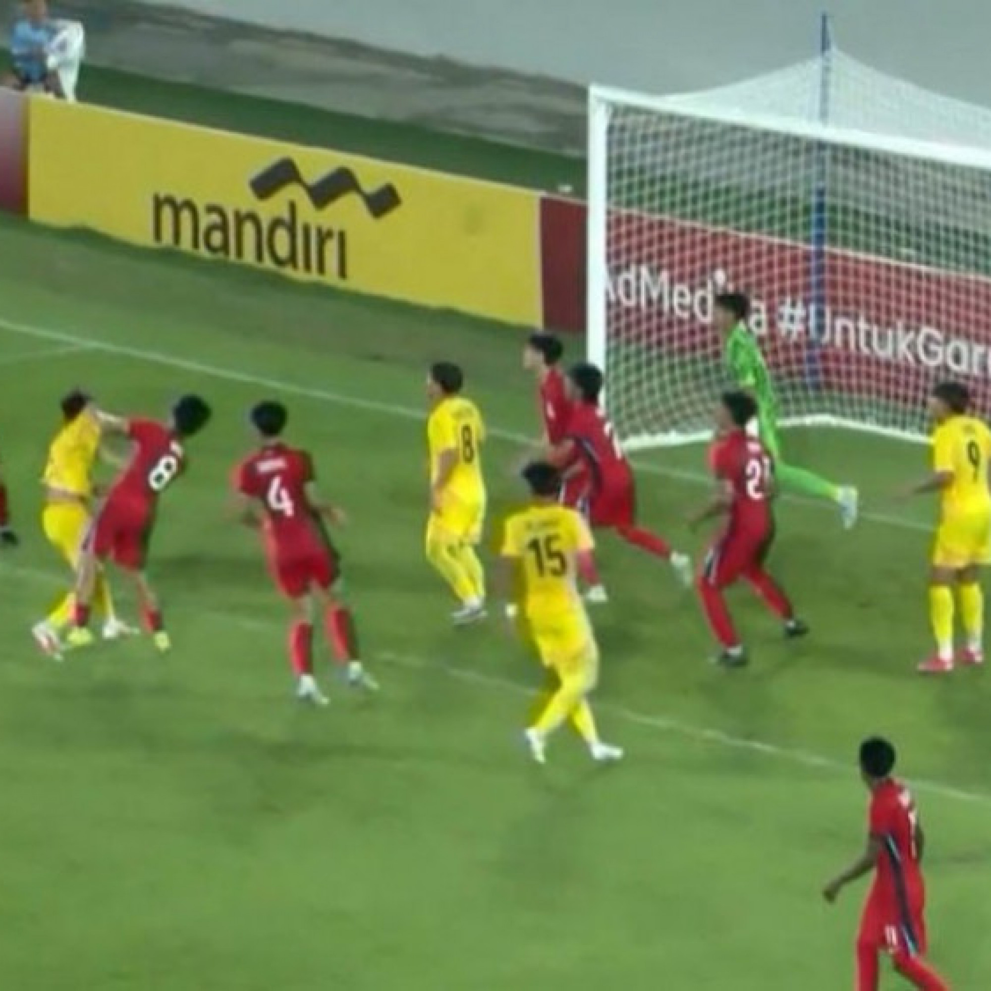  - Video bóng đá U19 Malaysia - U19 Singapore: Áp đảo toàn diện, siêu phẩm ấn định (U19 Đông Nam Á)