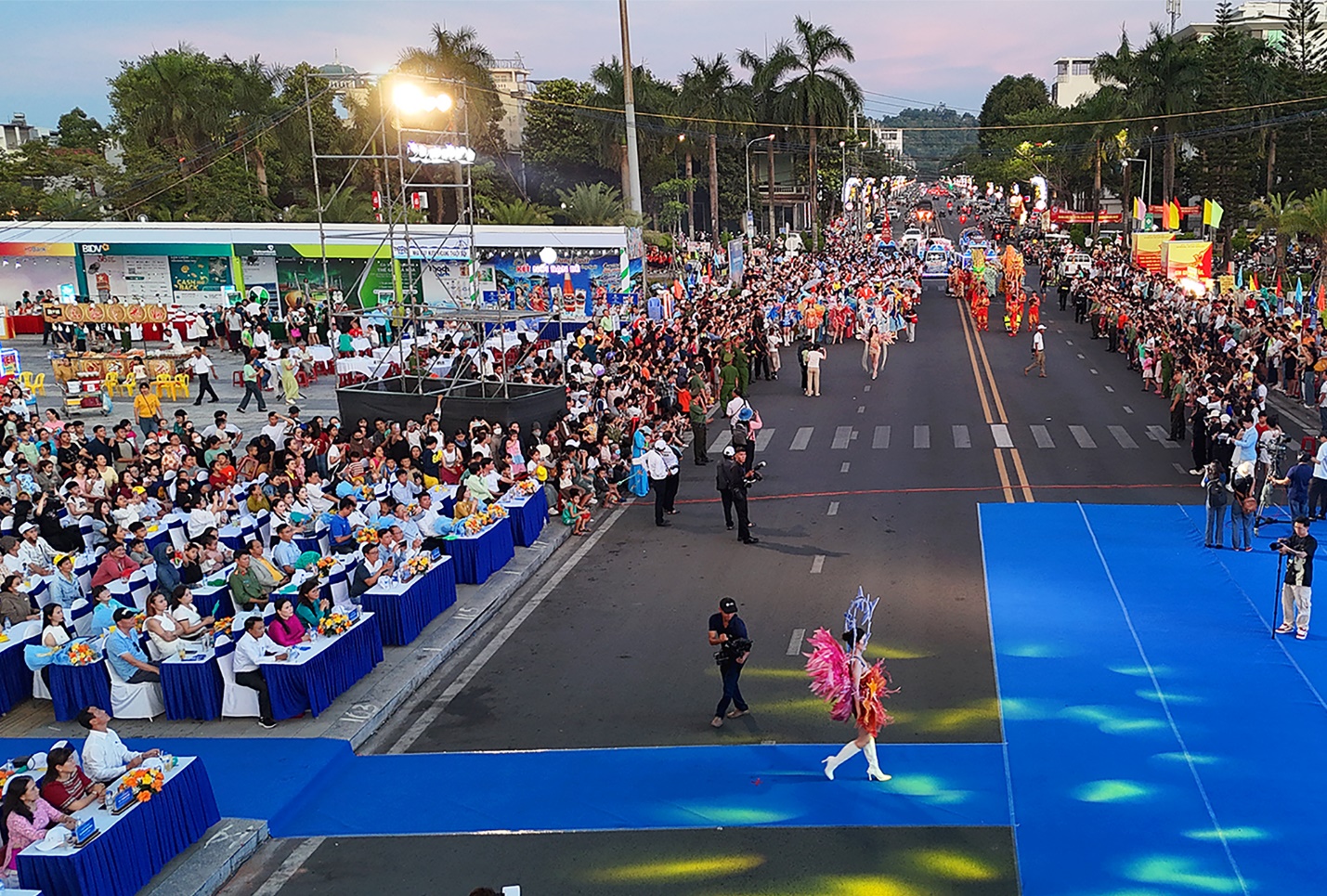 an tuong carnival  “sac mau bien dao quang ngai” - 11