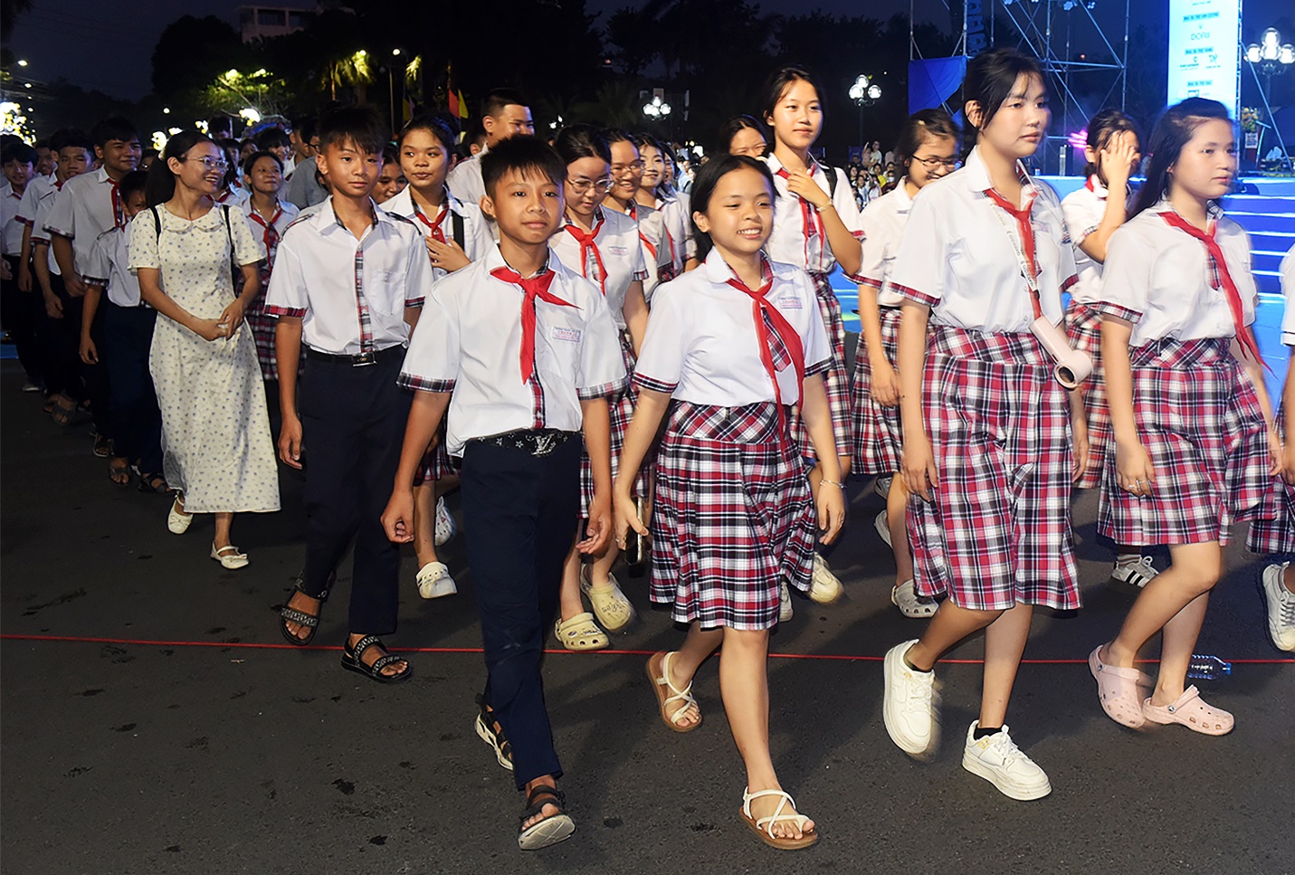 an tuong carnival  “sac mau bien dao quang ngai” - 13