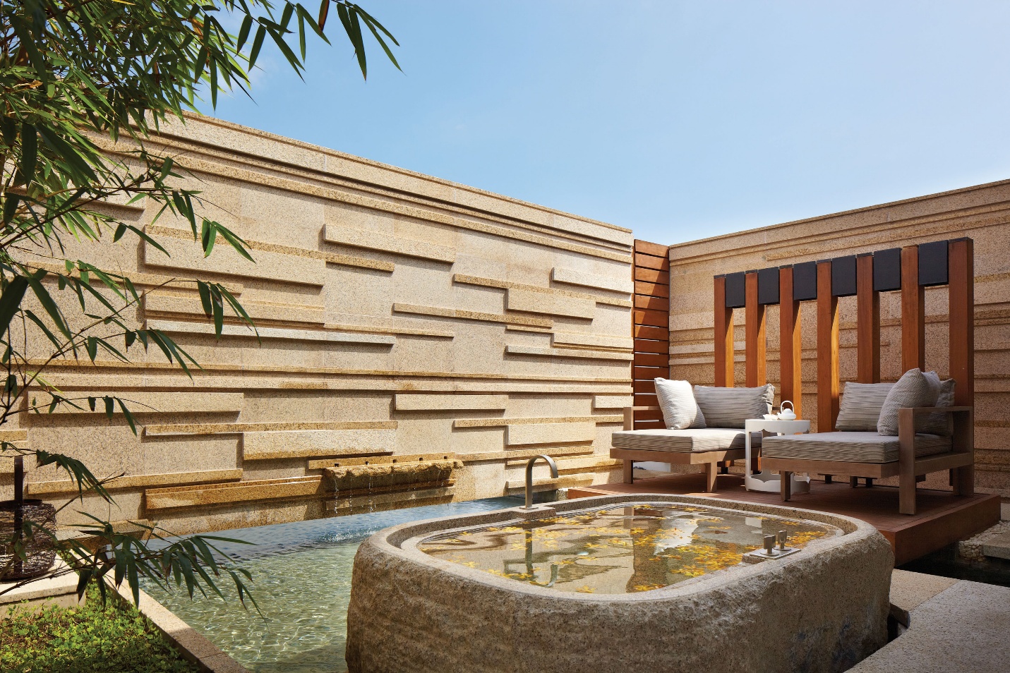 Khởi động mùa hè trọn vẹn tại Hyatt Regency Danang Resort and Spa - 8