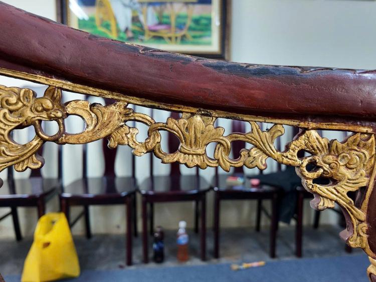 Phục chế Bảo vật quốc gia ‘Ngai vua triều Nguyễn’