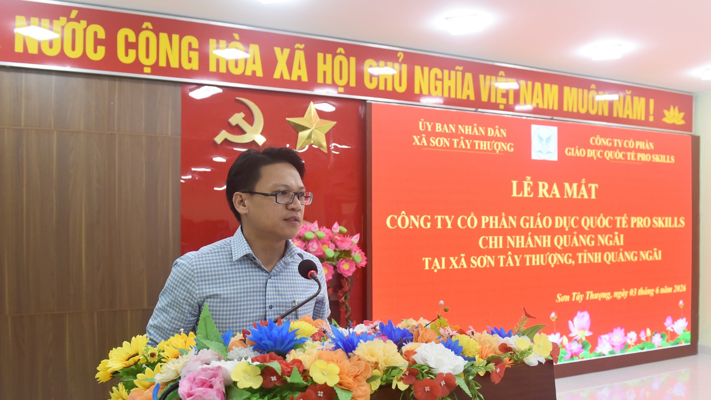 khai truong trung tam anh ngu pro skills dau tien tai xa son tay thuong - 5