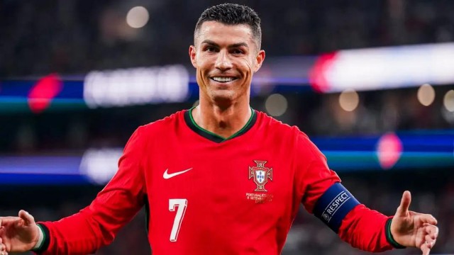 Kình địch World Cup: Messi “cõng” Argentina, Ronaldo có “đội quân” Bồ Đào Nha chống lưng - 4
