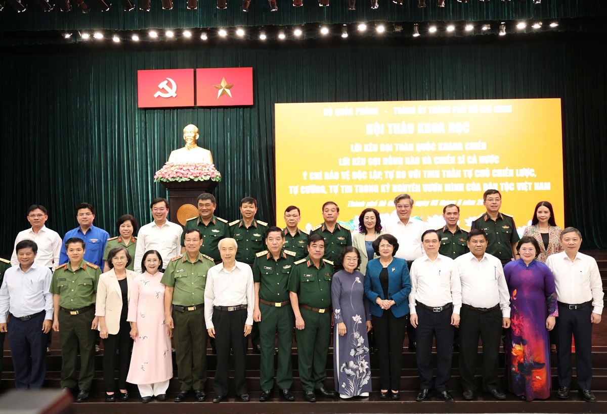Hai lời kêu gọi thiêng liêng của Chủ tịch Hồ Chí Minh tiếp tục soi đường trong kỷ nguyên mới - 4