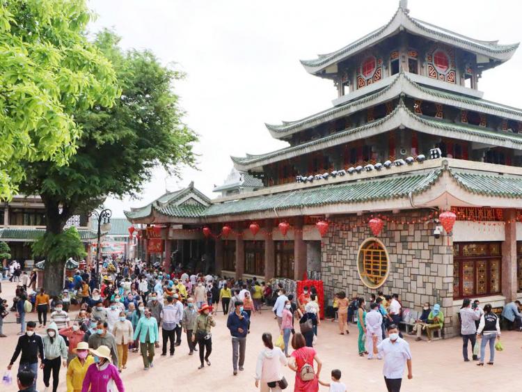Du lịch biển - An Giang tổ chức Lễ hội Vía Bà Chúa Xứ Núi Sam
