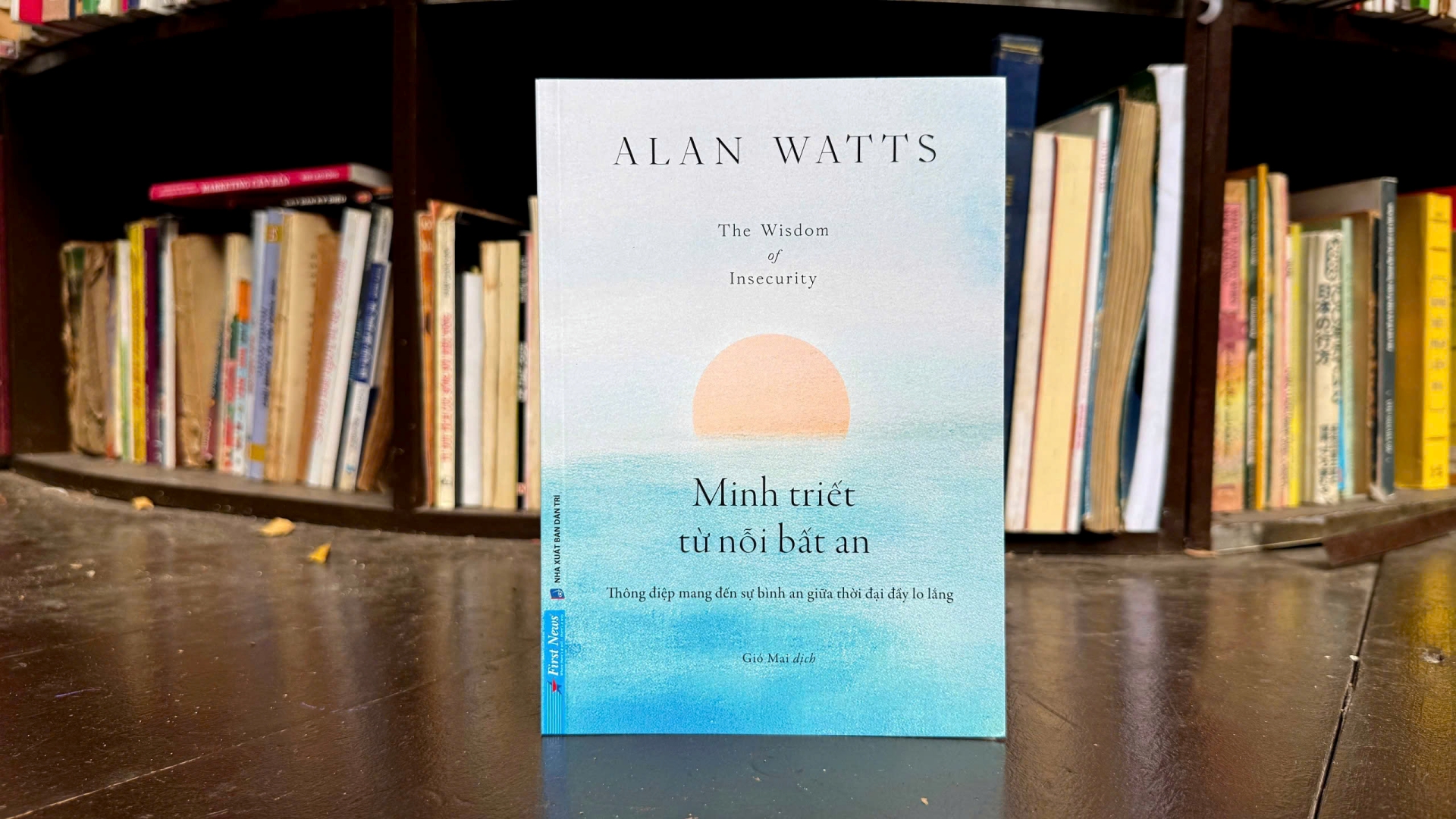 Minh triết từ nỗi bất an: Cách để sống trong 'thời đại âu lo' - 1