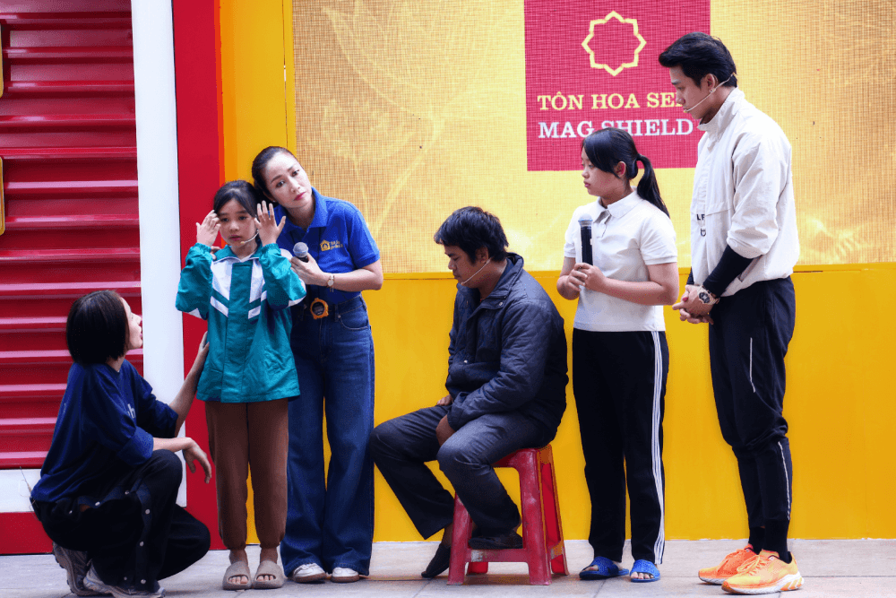 Võ Điền Gia Huy, Hương Tràm, Quế Ngọc Hải, cùng vượt thử thách vì trẻ em có hoàn cảnh khó khăn tại Bắc Trung Bộ - 4