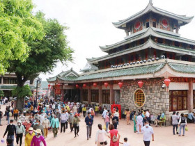  - An Giang tổ chức Lễ hội Vía Bà Chúa Xứ Núi Sam