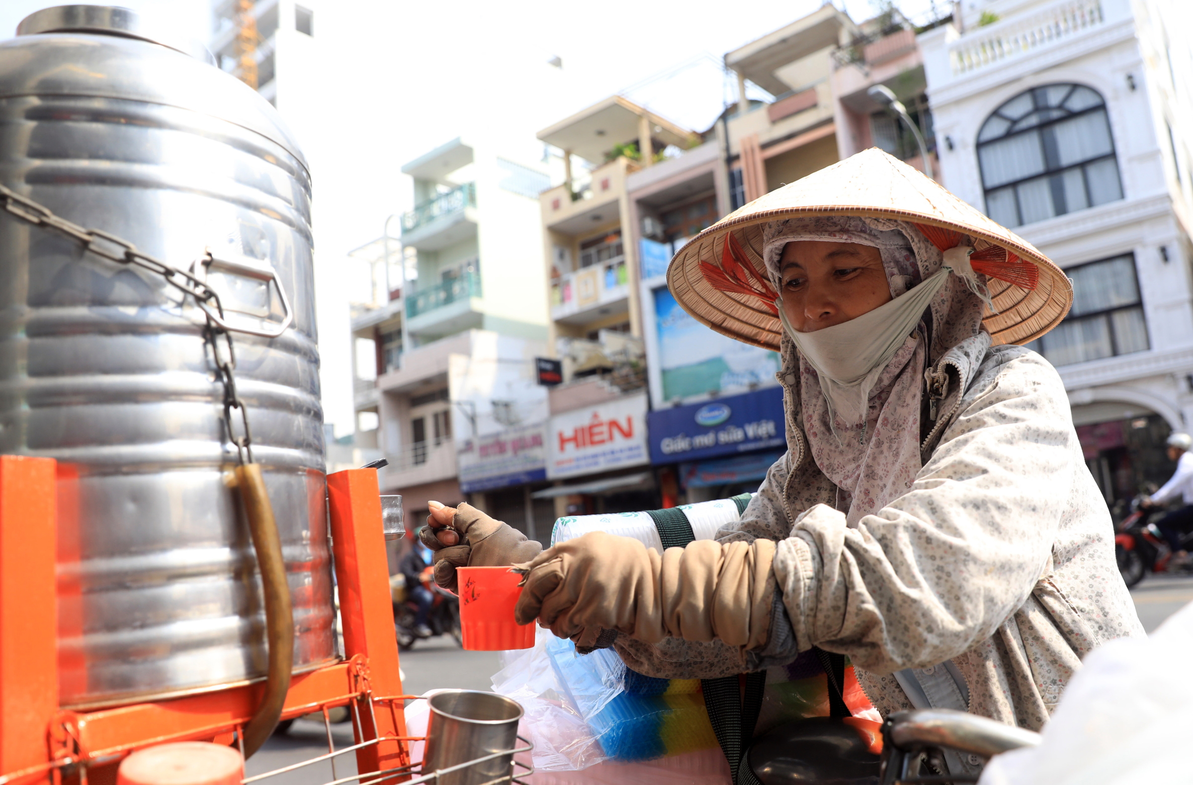 Trà đá: "Đặc sản" dễ thương của người Sài Gòn - 3