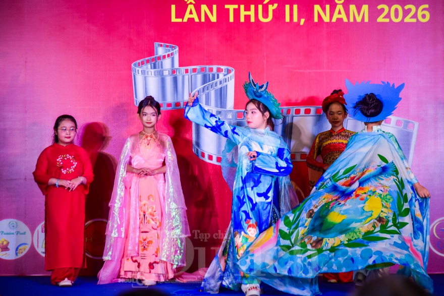 Đêm hội điện ảnh thắp sáng ký ức, kết nối thế hệ làm phim - 2