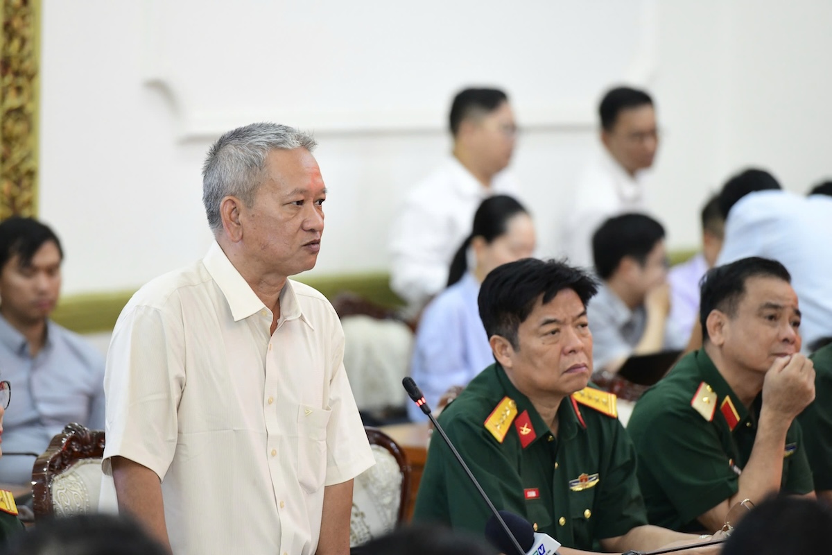Dưới những tán cây xanh, ký ức vẫn chưa ngủ yên - 9