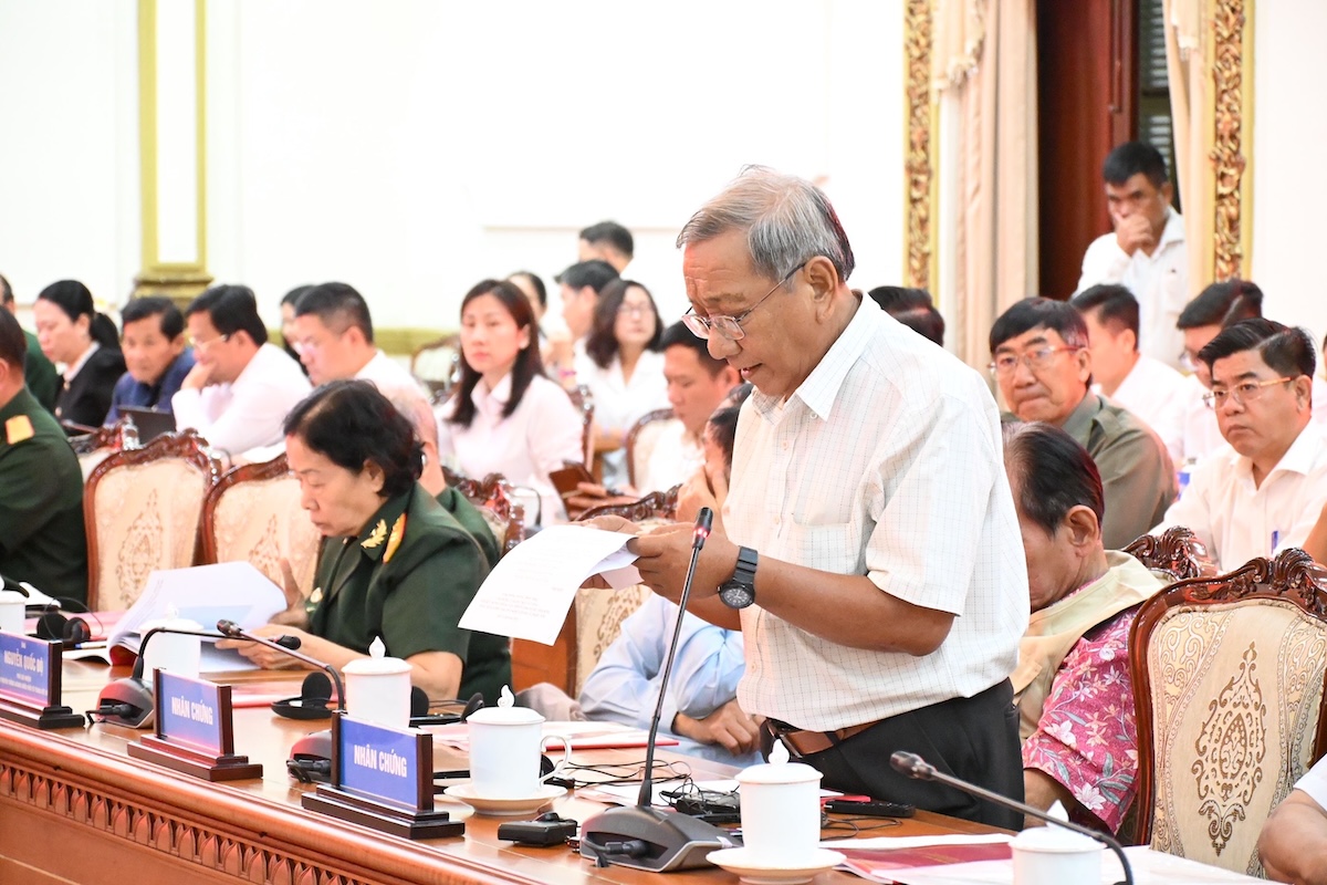 Dưới những tán cây xanh, ký ức vẫn chưa ngủ yên - 4