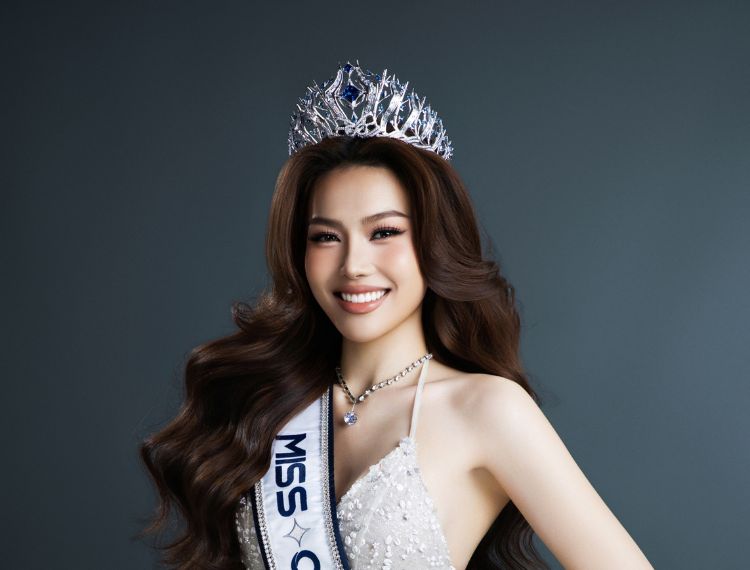 Á hậu Cẩm Ly thi Miss Cosmo 2026