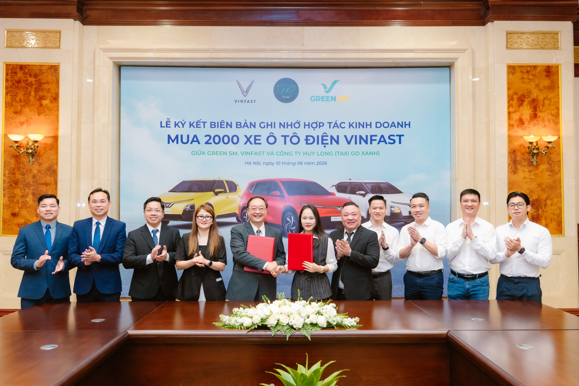 Huy Long và Green SM đưa 2.000 ô tô điện VinFast vào kinh doanh dịch vụ vận tải - 1