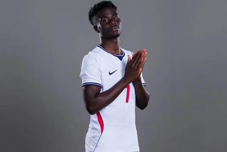 Tuchel báo tin sốc về Saka, ĐT Anh vừa đá World Cup vừa nơm nớp lo - 1