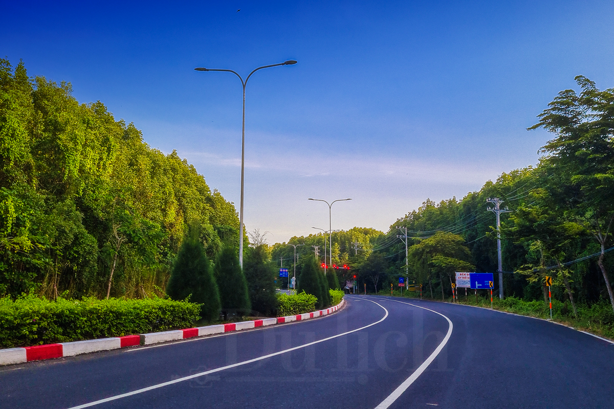 Qua lá phổi xanh, ngắm vịnh Gành Rái chuyển mình - 2