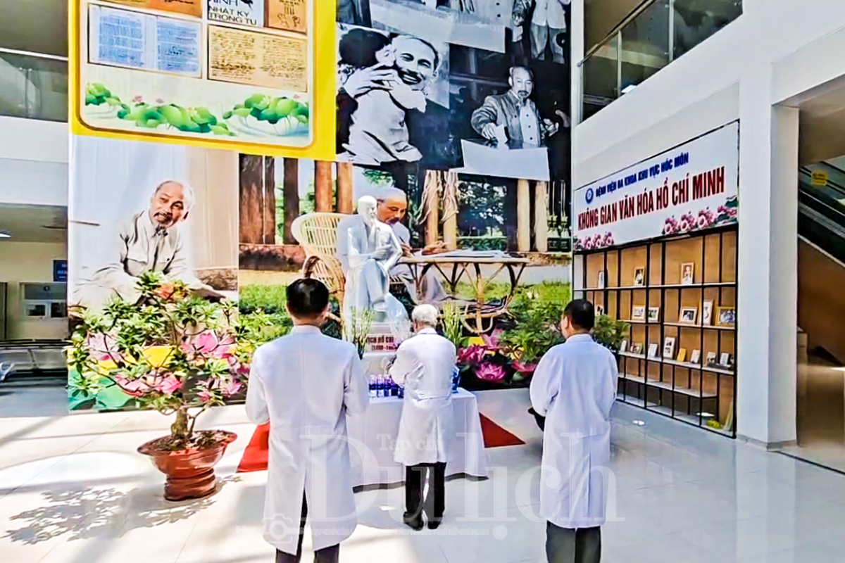 Hành trình từ Bến cảng lịch sử đến Không gian văn hóa Hồ Chí Minh đặc biệt ngay tại bệnh viện - 3