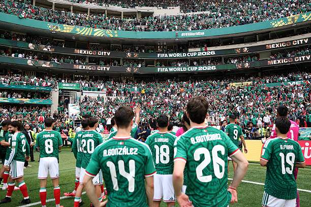 Trận khai mạc World Cup có tận 3 thẻ đỏ, gần bằng tổng cả World Cup 2022 - 2