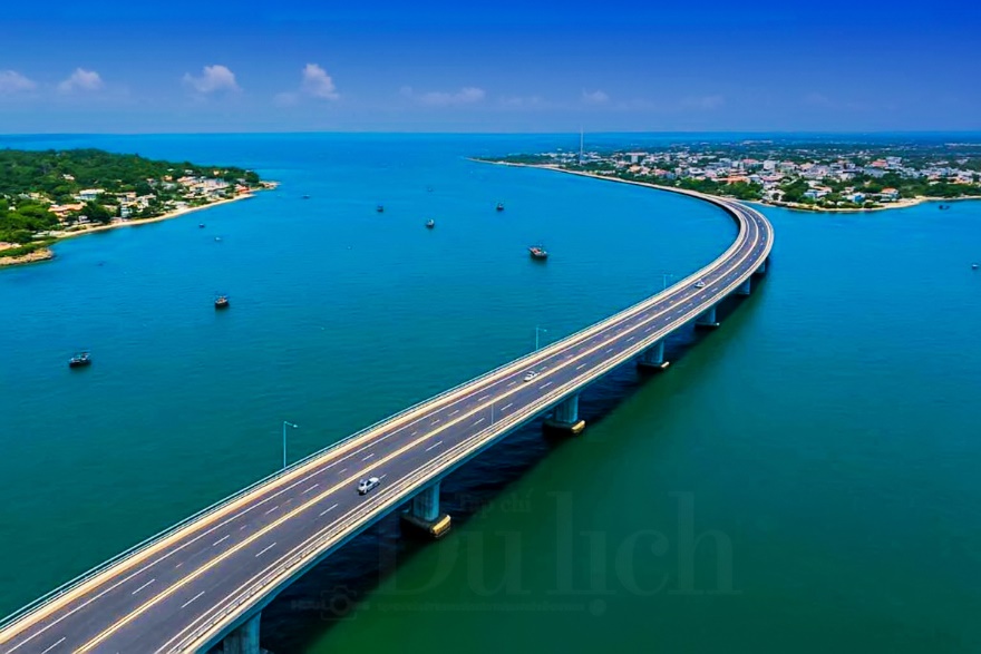 Qua lá phổi xanh, ngắm vịnh Gành Rái chuyển mình - 12