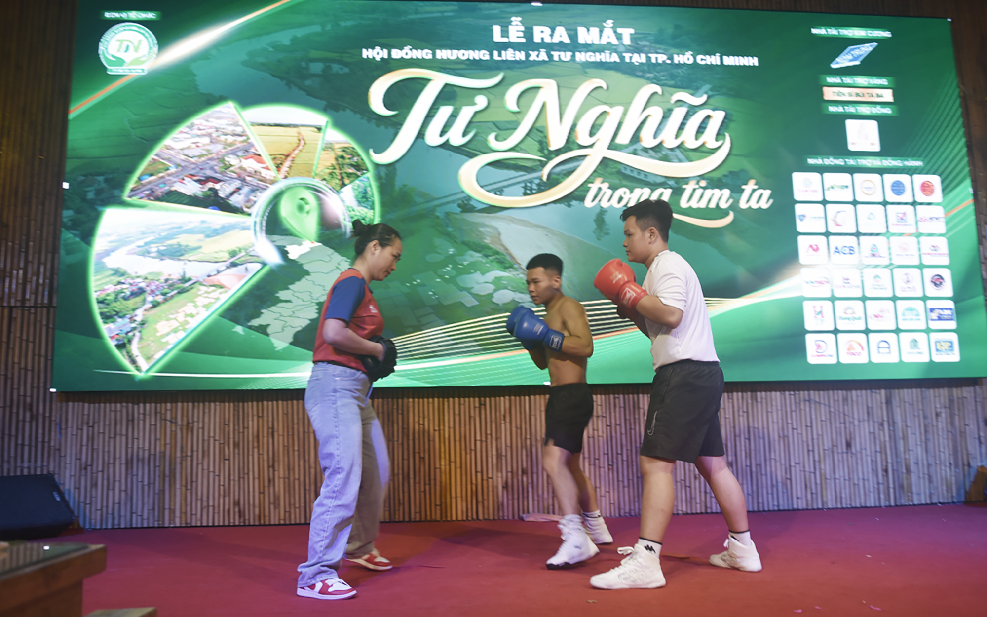 “tu nghia trong tim ta” - gan ket tinh yeu sau dam nhung nguoi con xa que - 16