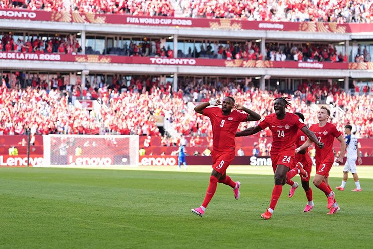 Canada giành điểm số lịch sử tại World Cup: 40 năm để có khoảnh khắc vỡ òa - 1