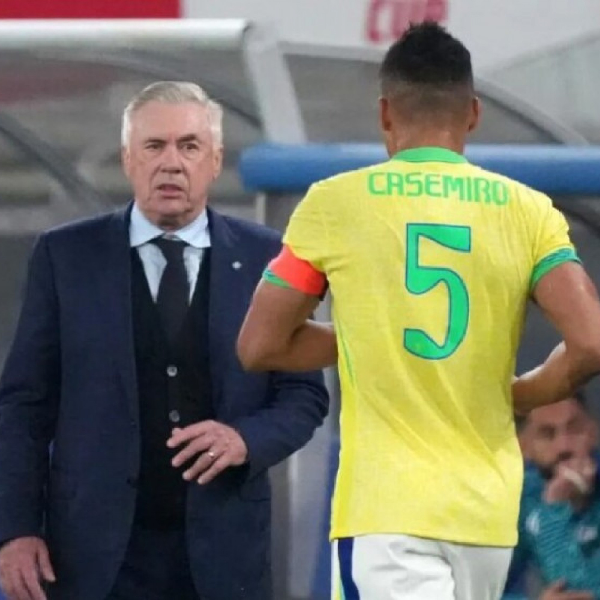  - ĐT Brazil ra quân không như ý tại World Cup, Ancelotti - Casemiro bị chê thậm tệ