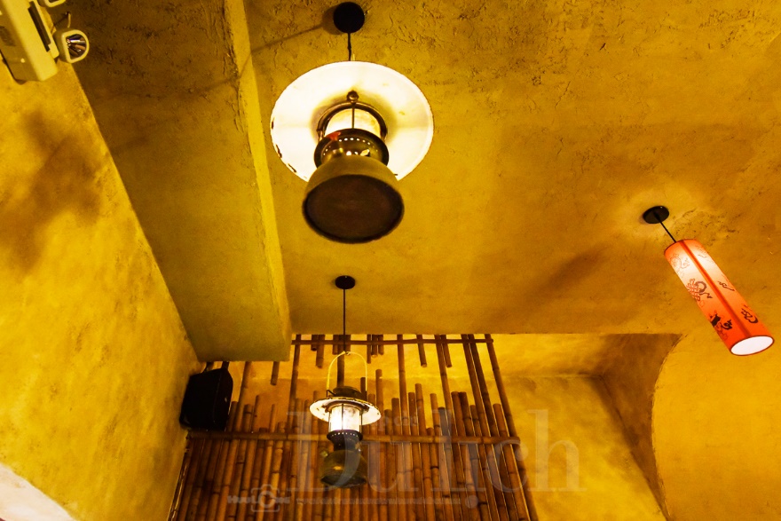 Nhuộm trầm tích thời gian, chốn an yên Shamballa tĩnh lặng bên ga metro nhộn nhịp - 8