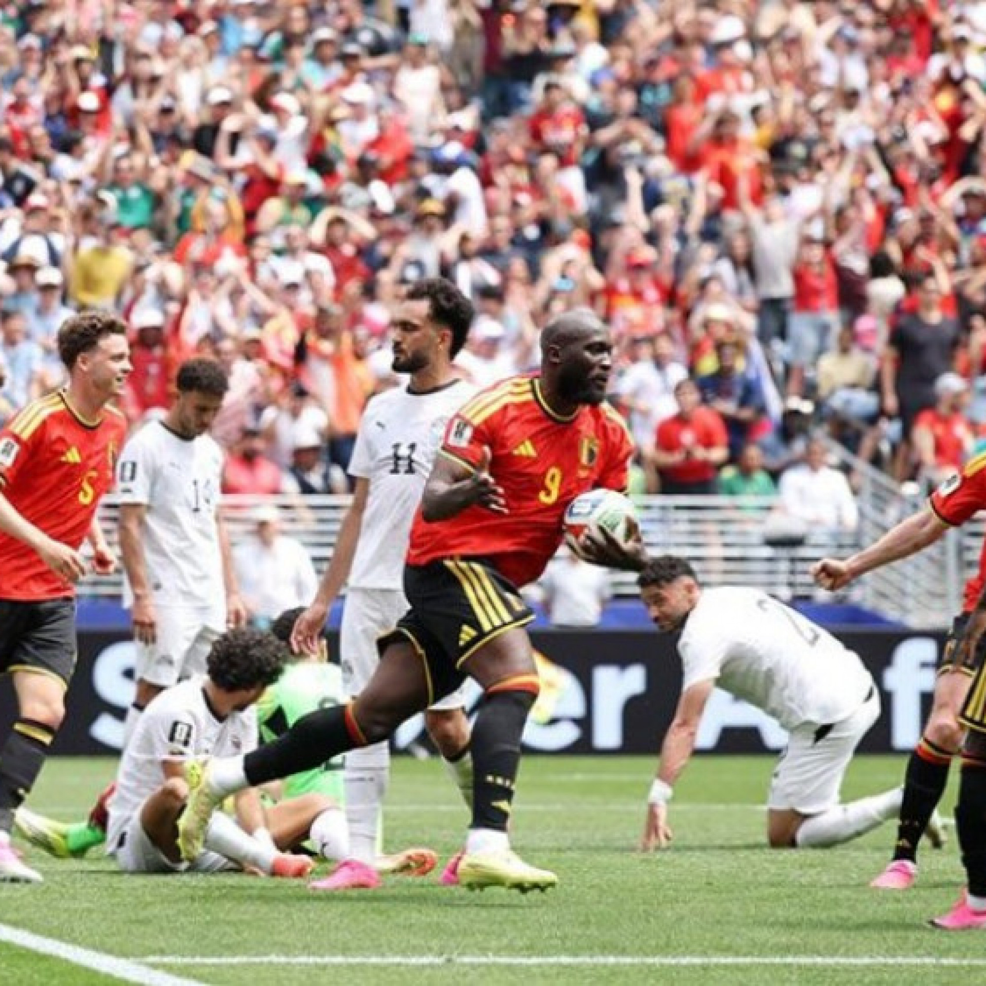 Trực tiếp bóng đá Bỉ - Ai Cập: Sóng gió trước cầu môn Ai Cập (World Cup) (Hết giờ)