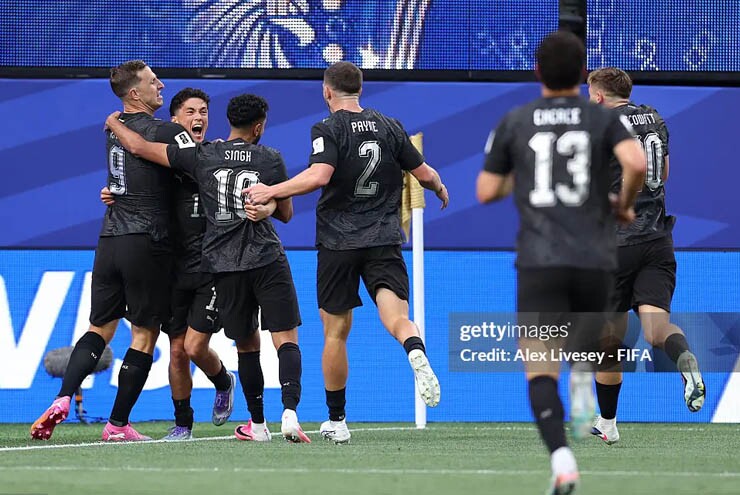 Video bóng đá Iran - New Zealand: Rượt đuổi 4 bàn hấp dẫn (World Cup) - 1
