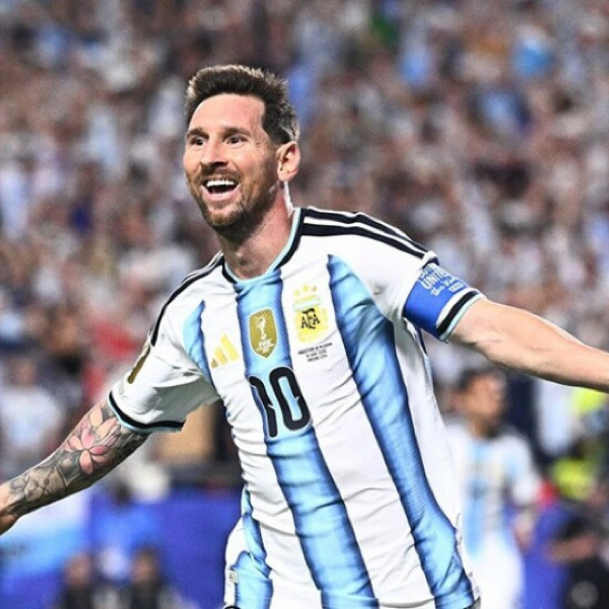  - Messi lập hat-trick siêu hạng: "Cỗ máy ghi bàn" bền bỉ, xứng danh vĩ đại nhất lịch sử