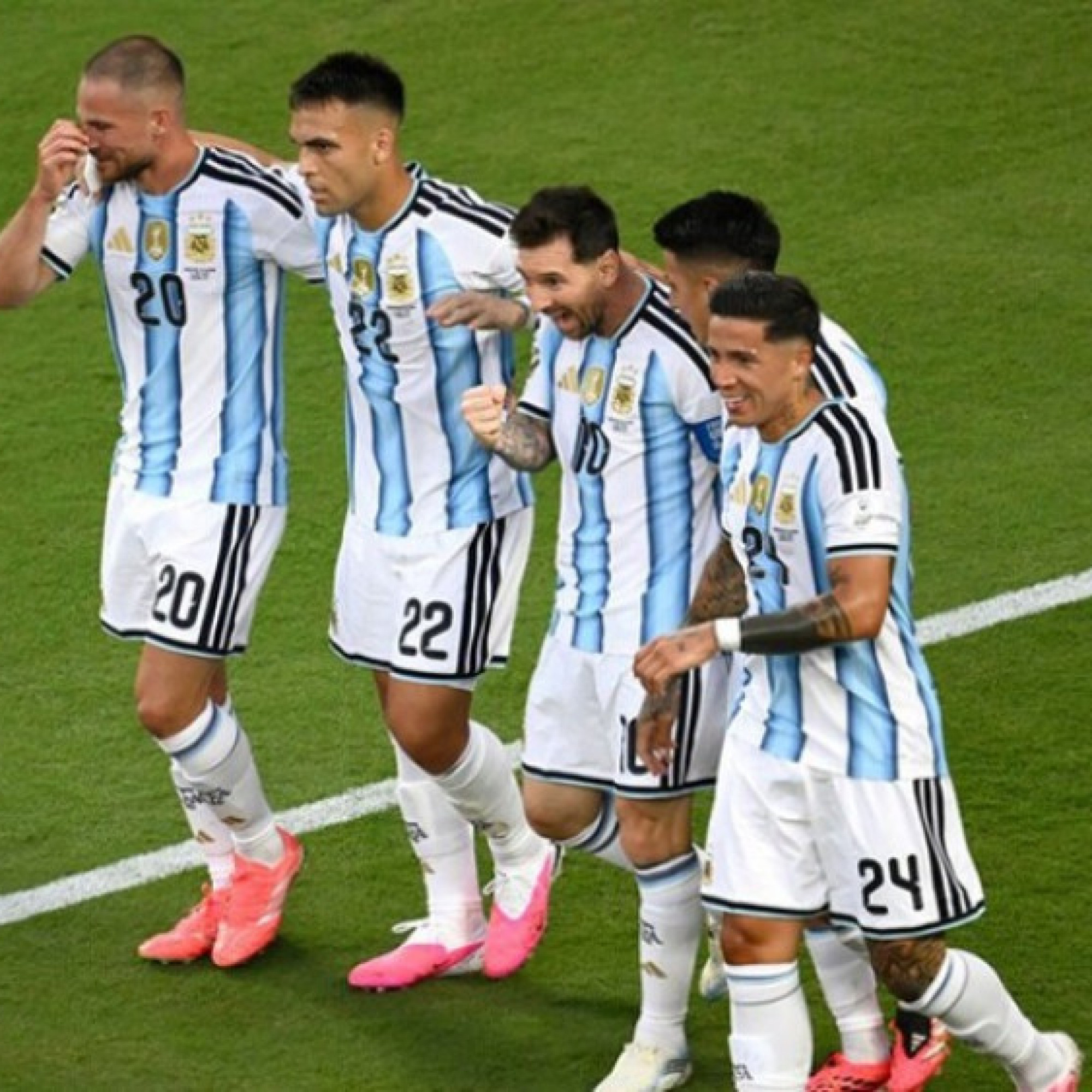  - Bảng xếp hạng World Cup: Argentina - Messi dẫn đầu, ĐT Pháp đứng dưới Na Uy