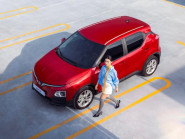 Chủ xe VinFast VF 5 thích thú với chiếc xe “một công đôi việc”