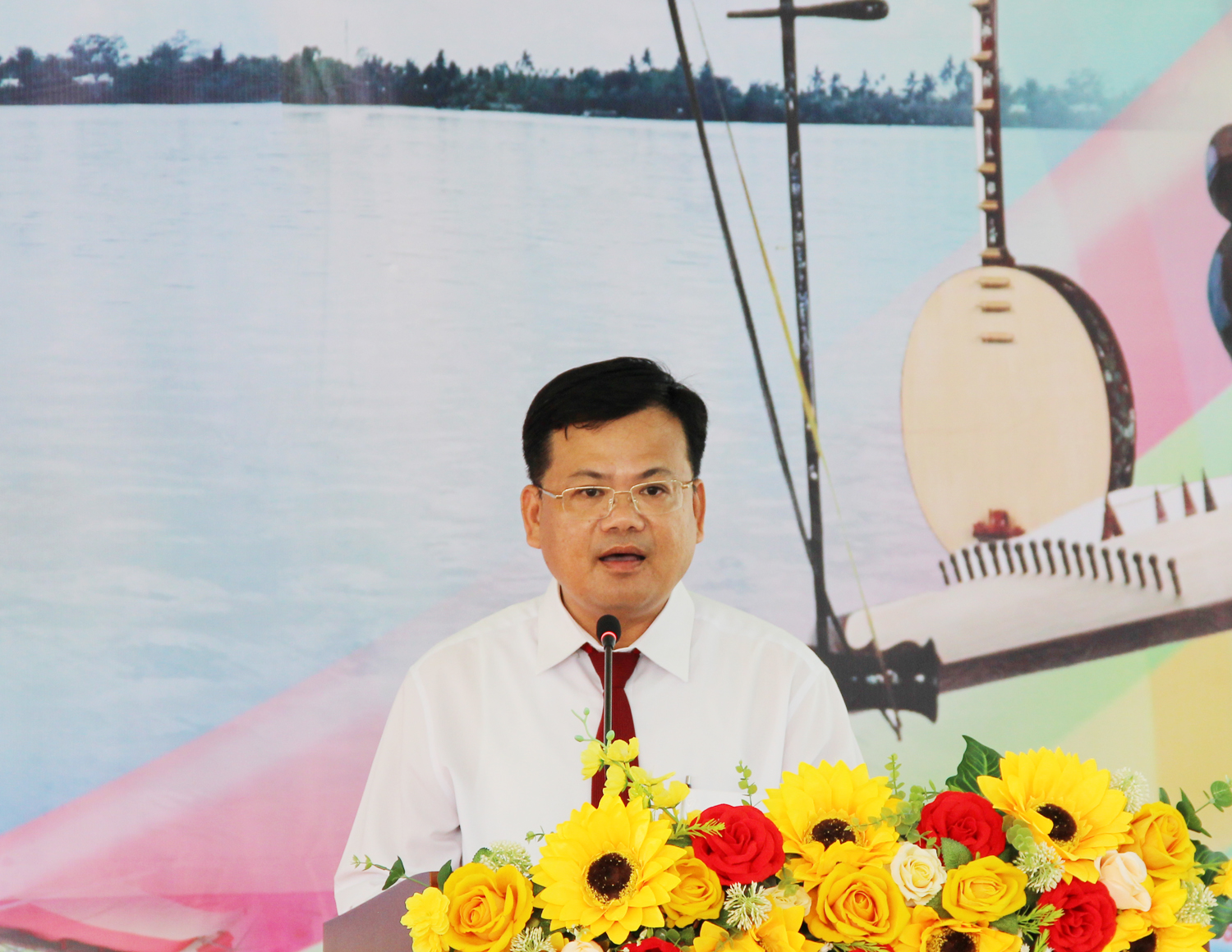 Hàng nghìn du khách đến với Ngày hội Sông nước miệt vườn ở Cần Thơ - 3