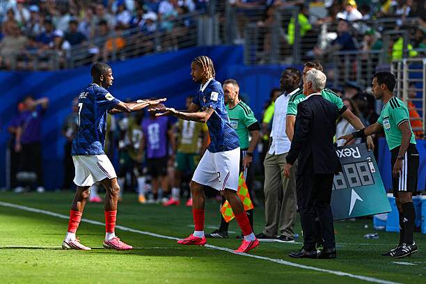 ĐT Pháp thay đổi hàng công: Mbappe lại được ưu ái, Dembele "hy sinh" vì Olise - 2