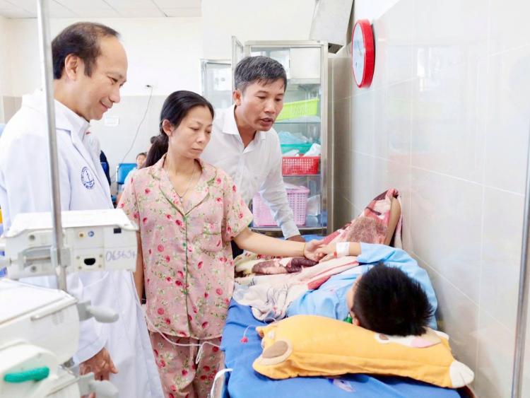 Vi khuẩn Salmonella sp khiến 290 người nhập viện sau khi ăn bánh mì ở Đồng Tháp