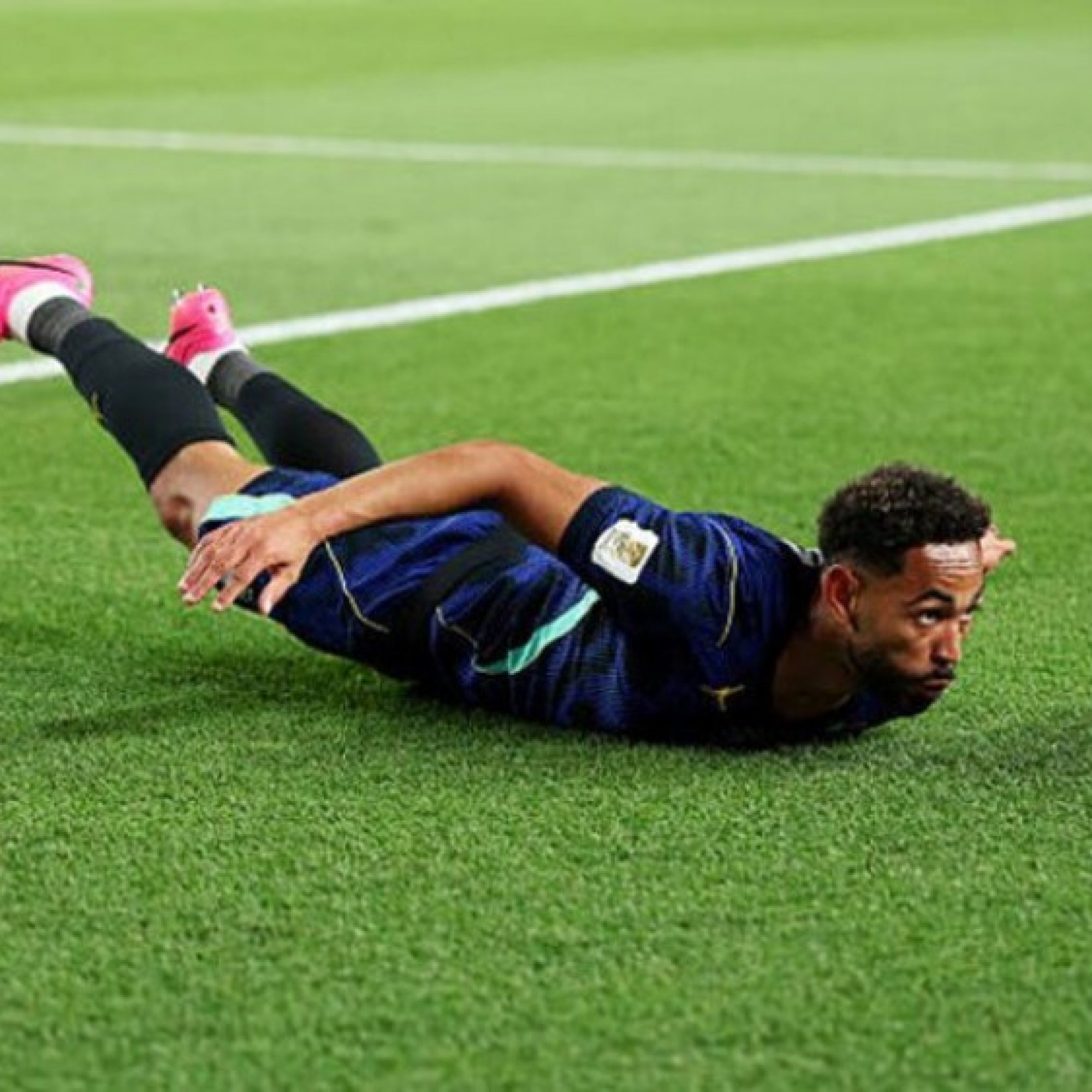  - Sao MU Cunha bùng nổ cú đúp, Brazil có hiệp 1 tưng bừng nhất từ thời Ronaldo