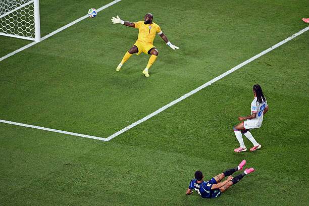 Brazil thắng đậm nhưng chưa ổn, Vinicius một mình "gánh" hàng công từ đầu World Cup - 2